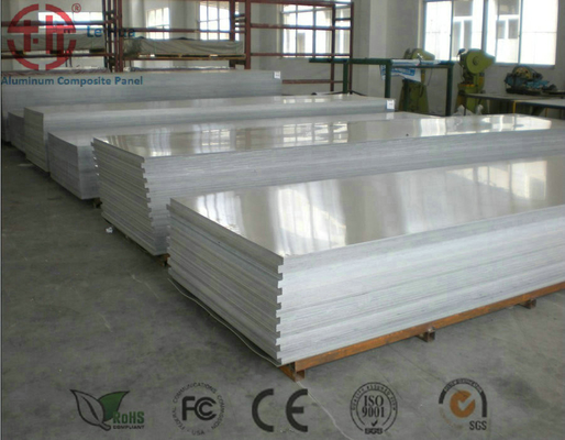 Outdoor Modern Design 3mm Wooden Aluminium Composite Panels for Exterior Wall Cladding